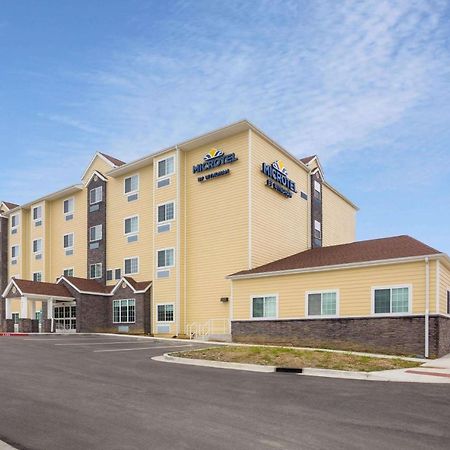 Microtel Inn & Suites By Wyndham Liberty Ne Kansas City Area Extérieur photo